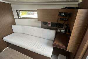 2023 Beneteau Oceanis 38.1 thumbnail 41
