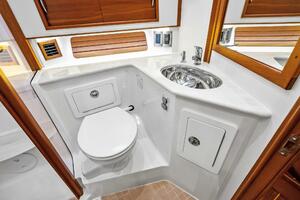 2019 Sabre 48 Flybridge HIGHLANDER