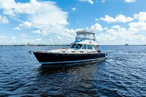 2019 Sabre 48 Flybridge HIGHLANDER