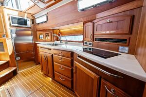 2019 Sabre 48 Flybridge HIGHLANDER