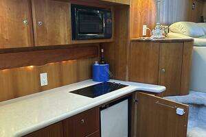 2002 Silverton 42 Convertible thumbnail 28