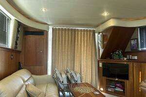 2002 Silverton 42 Convertible thumbnail 22