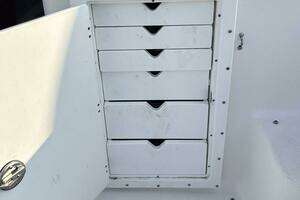 2002 Silverton 42 Convertible thumbnail 11