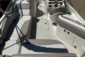 24ft Sea Ray Yacht For Sale