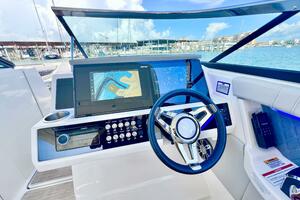 35ft Sea Ray Yacht For Sale