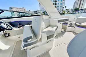 35ft Sea Ray Yacht For Sale