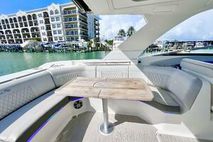 35ft Sea Ray Yacht For Sale
