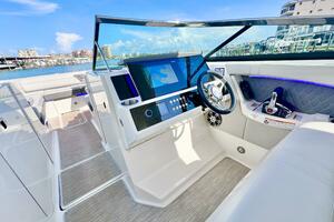 35ft Sea Ray Yacht For Sale