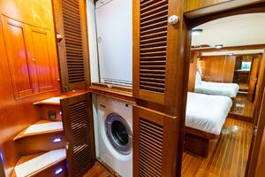 Washer/Dryer in Companionway