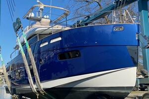 51FT (15.64M) AZIMUT Worth Avenue Yachts