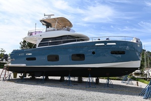 2014 Azimut Magellano 50 thumbnail 1