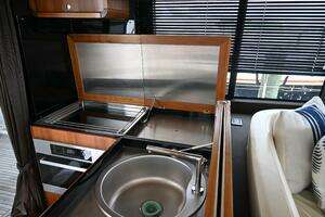 2014 Azimut Magellano 50 thumbnail 13