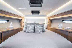 52ft Prestige Yacht For Sale