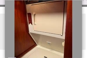 52ft Hatteras Yacht For Sale