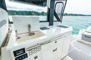 DA BETTER BOAT 36ft Regal Yacht For Sale