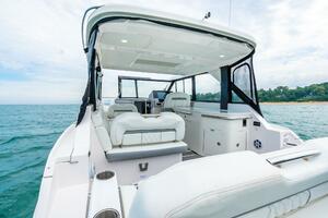 DA BETTER BOAT 36ft Regal Yacht For Sale