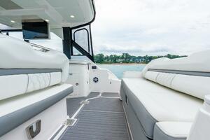 DA BETTER BOAT 36ft Regal Yacht For Sale