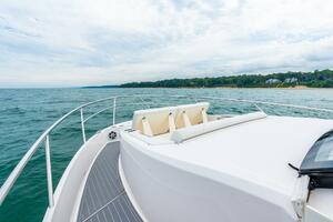 DA BETTER BOAT 36ft Regal Yacht For Sale