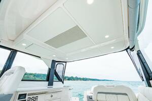 DA BETTER BOAT 36ft Regal Yacht For Sale