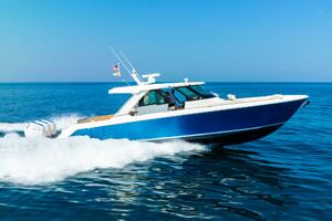 48FT (14.63M) TIARA SPORT