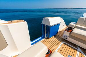 48FT (14.63M) TIARA SPORT Worth Avenue Yachts