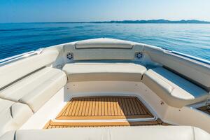 48FT (14.63M) TIARA SPORT
