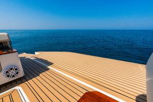 48FT (14.63M) TIARA SPORT