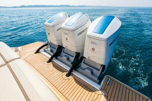 48FT (14.63M) TIARA SPORT