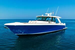 48FT (14.63M) TIARA SPORT
