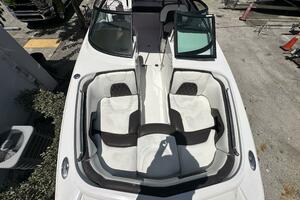 25ft Monterey Yacht For Sale