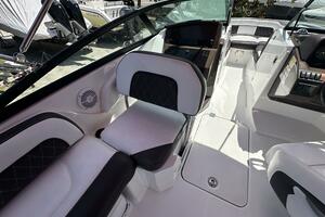 25ft Monterey Yacht For Sale