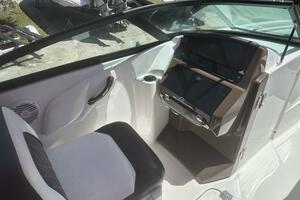 25ft Monterey Yacht For Sale