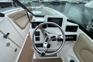 23ft NauticStar Yacht For Sale