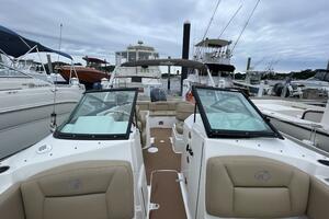 23ft NauticStar Yacht For Sale