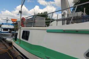 37ft Custom Yacht For Sale