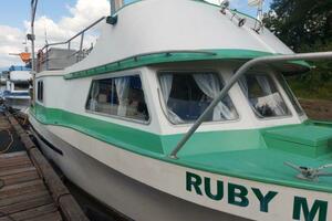 37ft Custom Yacht For Sale