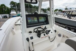2026 Regulator 31 LR 10