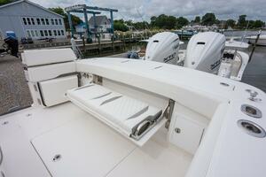 2026 Regulator 31 LR 11