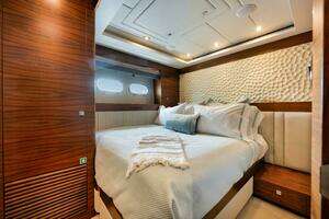 2012 Horizon P110 Tri-Deck thumbnail 24