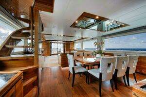 2012 Horizon P110 Tri-Deck thumbnail 9