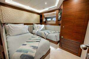 2012 Horizon P110 Tri-Deck thumbnail 26