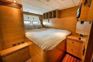 2012 Horizon P110 Tri-Deck thumbnail 40