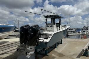 33ft Front Runner Yacht For Sale