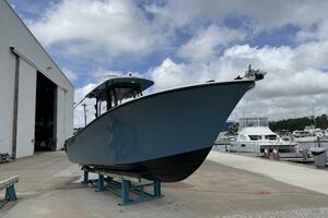 33ft Front Runner Yacht For Sale