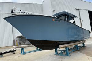 33ft Front Runner Yacht For Sale