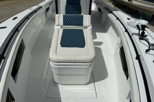 33ft Front Runner Yacht For Sale