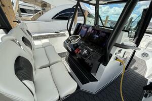 35ft Wellcraft Yacht For Sale