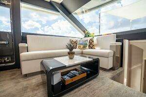 2021 Ocean Alexander 27 Explorer thumbnail 27