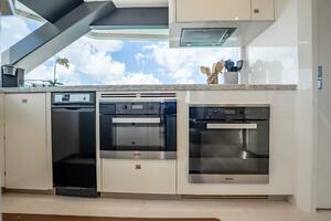 Aquasition 88ft Ocean Alexander Yacht For Sale