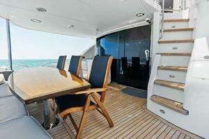 2006 Lazzara Yachts 84 Skylounge thumbnail 44